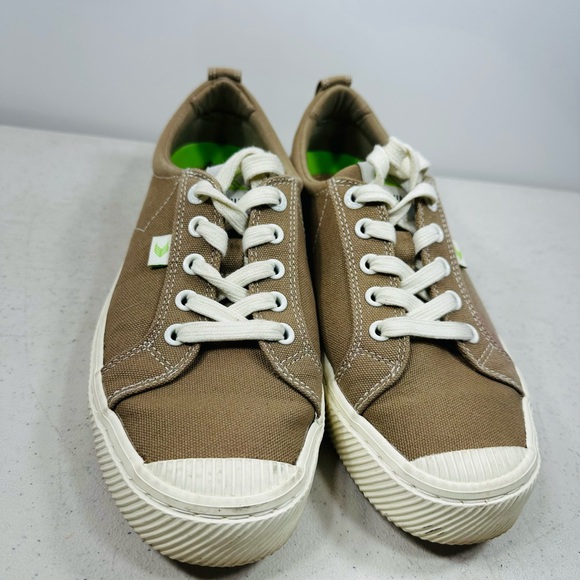 Cariuma OCA Low Shoes Women’s 7 Men’s 8 Burnt Sand Canvas Preppy Sneaker - Picture 2 of 7